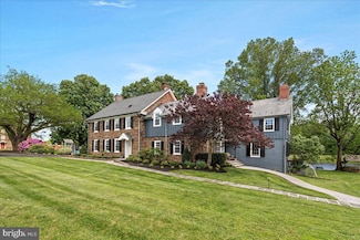 4285 Applebutter Rd, Perkasie, PA 18944