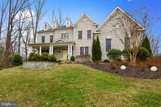 1831 Elgin Dr, Vienna, VA 22182