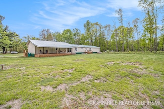 4527 Clareola Ave, Lake, MI 48632