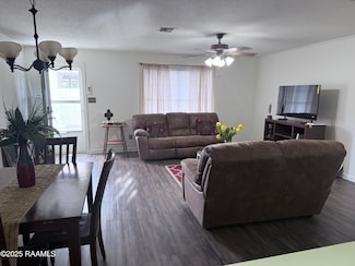 106 Molasses Row, Lafayette, LA 70508