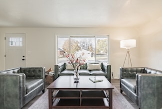 215 W 15th St, Idaho Falls, ID 83402