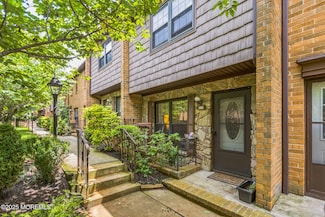 321 Spring St Unit 8, Red Bank, NJ 07701