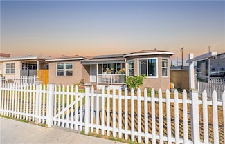 1915 E 55th St, Long Beach, CA 90805