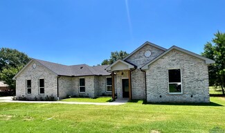 454 Ann St, Kilgore, TX 75662