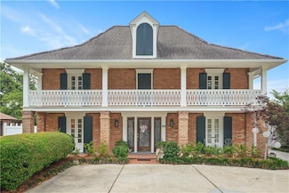 10100 Gail Ct, New Orleans, LA 70123