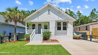 101 N 6th St, Santa Rosa Beach, FL 32459