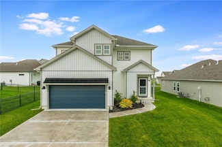 27300 E Sycamore St, Lee's Summit, MO 64086