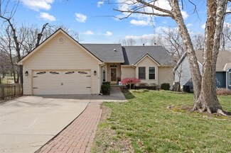 5442 Foster St, Mission, KS 66202