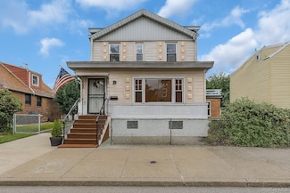 9115 79th St, Woodhaven, NY 11421