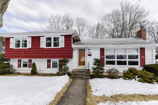 73 Chute Rd, Dedham, MA 02026