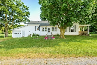 1116 Rochester St, Lima, NY 14485