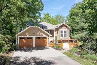 14884 Cypress St, Bonner Springs, KS 66012