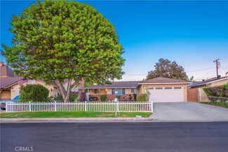 422 S Grantland Dr, Azusa, CA 91702