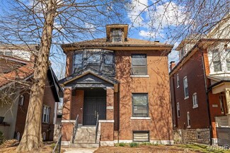 3961 Connecticut St, Saint Louis, MO 63116