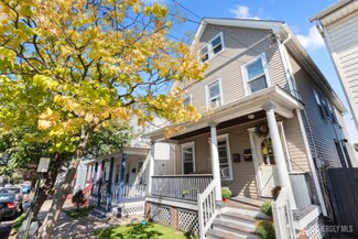 137 Townsend St, New Brunswick, NJ 08901