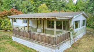 2233 Ross Rd, Point Roberts, WA 98281