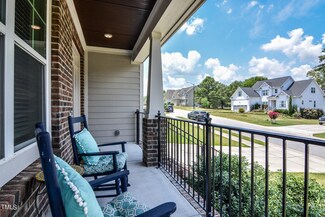 158 Heathgreen Dr, Clayton, NC 27527