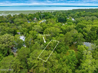 11 Brook Side, Beaufort, SC 29906