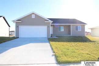 626 Shawnee Blvd, Tecumseh, NE 68450
