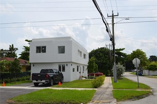 1998 NW 50th St, Miami, FL 33142