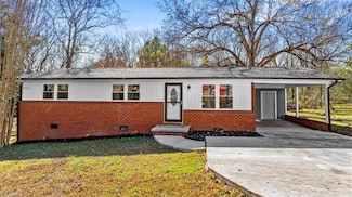 2050 Welborn Cir, Ramseur, NC 27316