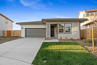 1145 Grant Ave W, Madera, CA 93636