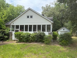 602 Hamilton E Holmes Dr NW, Atlanta, GA 30318