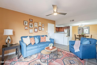 5757 W Eugie Ave Unit 2081, Glendale, AZ 85304