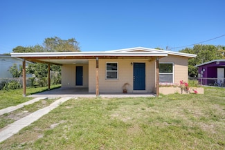 2806 Avenue J, Fort Pierce, FL 34947