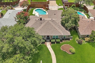 1212 Serenade Ln, Richardson, TX 75081