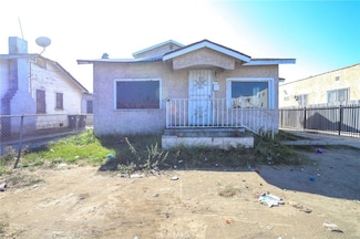 526 W 84th St, Los Angeles, CA 90044