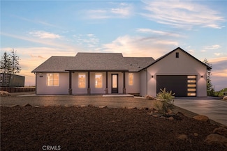 1890 Arrowhead Dr, Paradise, CA 95969
