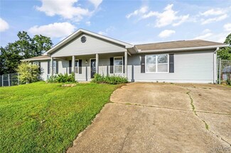 11766 Wedgewood Ln, Cottondale, AL 35453