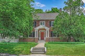 725 Park Hill Dr, Manheim, PA 17545