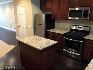 2211 Westwood Ave, Baltimore, MD 21216