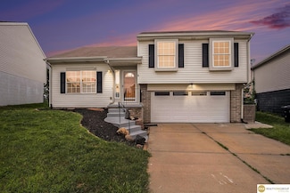 6722 N 78th Terrace, Omaha, NE 68122