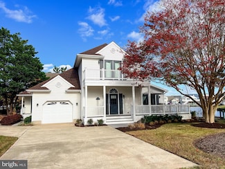 2 Harborview Dr, Berlin, MD 21811