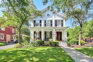 91 E Genesee St, Skaneateles, NY 13152