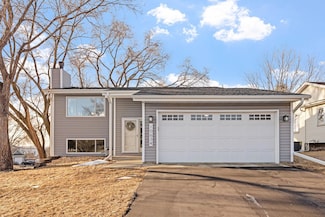 10634 Daisy Cir, Bloomington, MN 55438
