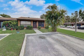 10330 Juniper Ct, Pembroke Pines, FL 33026