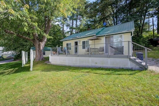 50 Boulder Rd, Raymond, ME 04071