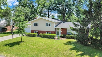 1441 Hunter Place, Columbus, IN 47203