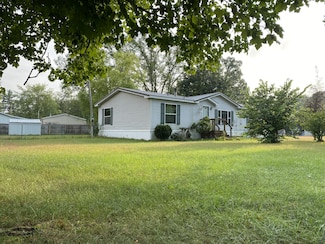 340 Allen St, Newaygo, MI 49337