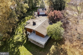 269 Sheep Ln, Millersville, PA 17551