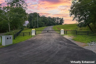 3156 Route 76, Portland, TN 37148