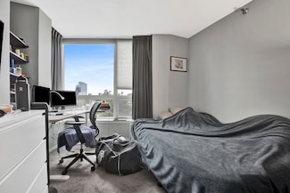 600 N Kingsbury St Unit 802, Chicago, IL 60654