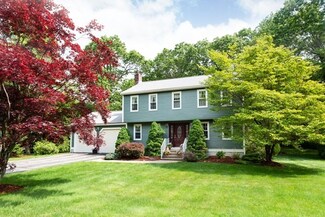 11 Westcott Rd, Hopedale, MA 01747