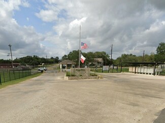 592 Private Road 1508, Bandera, TX 78003