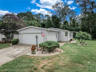 2721 E Waterview Dr, Avon Park, FL 33825