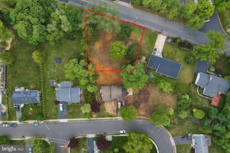 6 Ryan Rd, Cranbury, NJ 08512